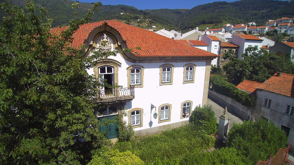 Casa Das Obras Manteigas Exterior photo
